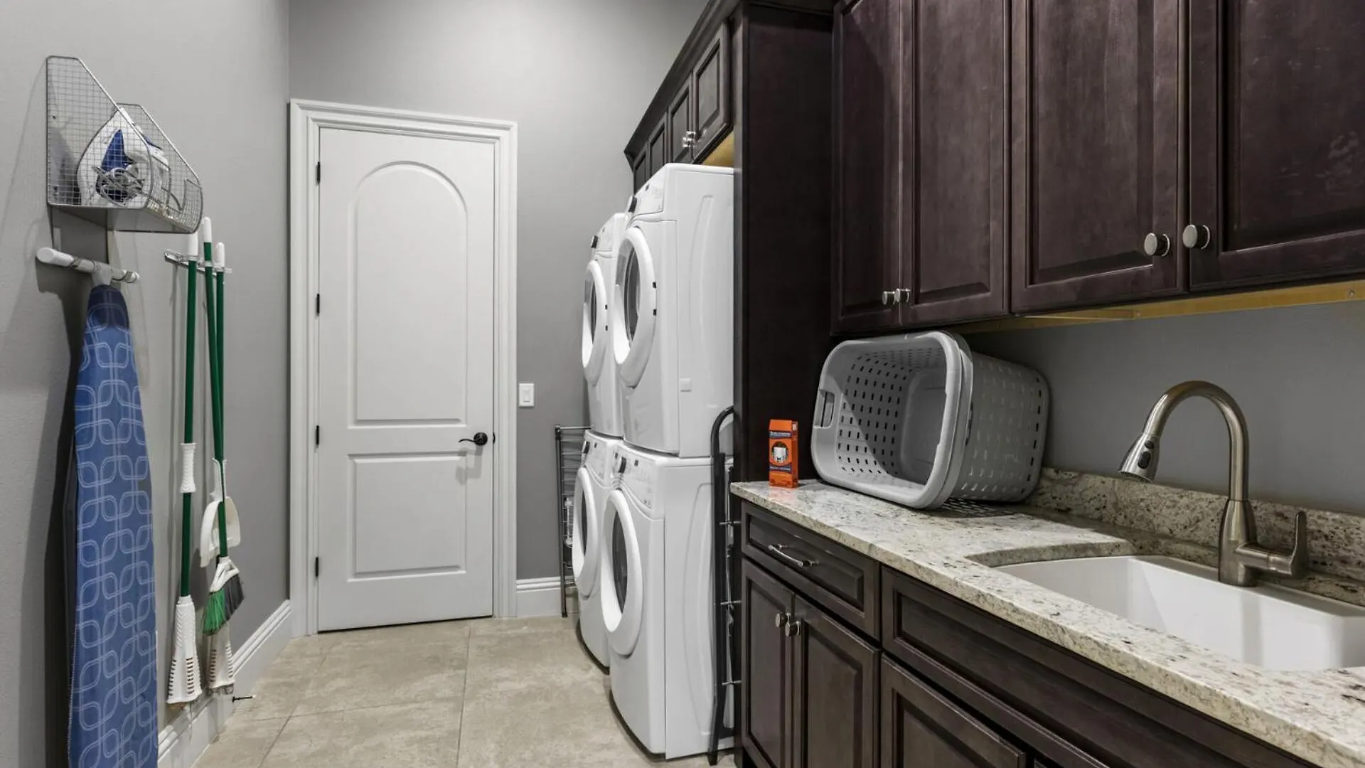 Enchanting Orlando For Rent6533 Villa *