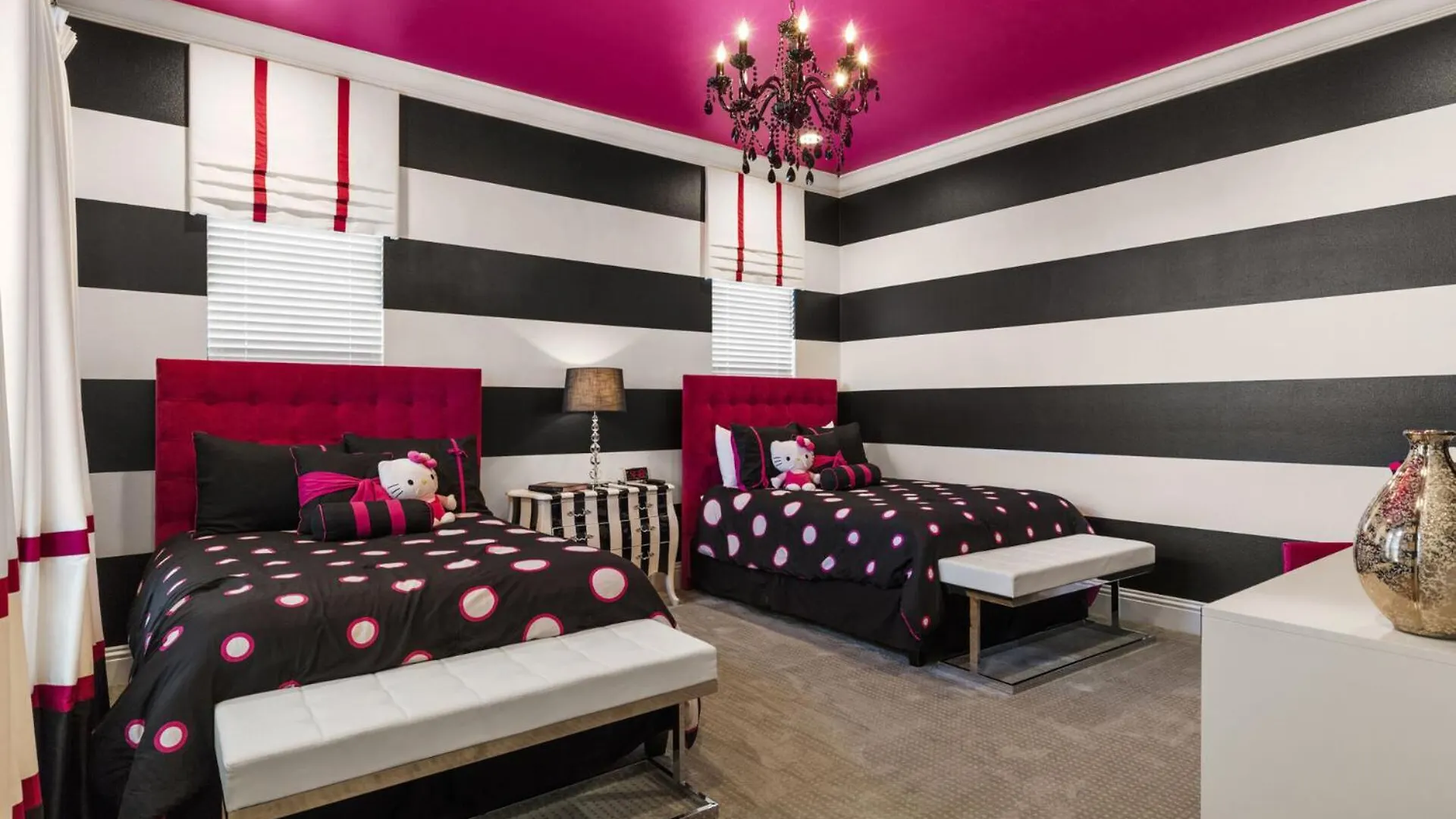 Villa Enchanting Orlando For Rent6533