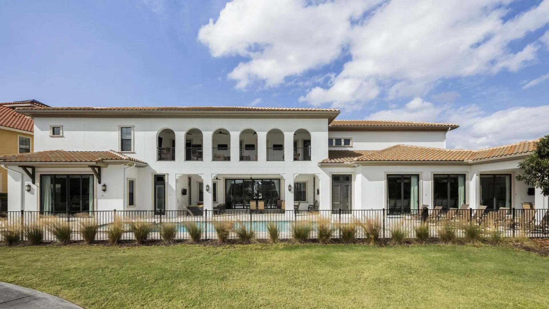 Enchanting Orlando For Rent6533 Villa Kissimmee