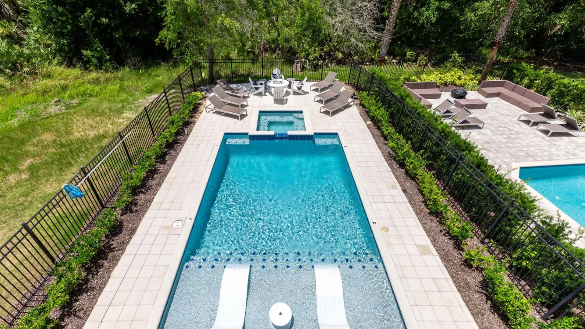 Villa Orlando Oasis: Your Dream Awaits6527 Kissimmee
