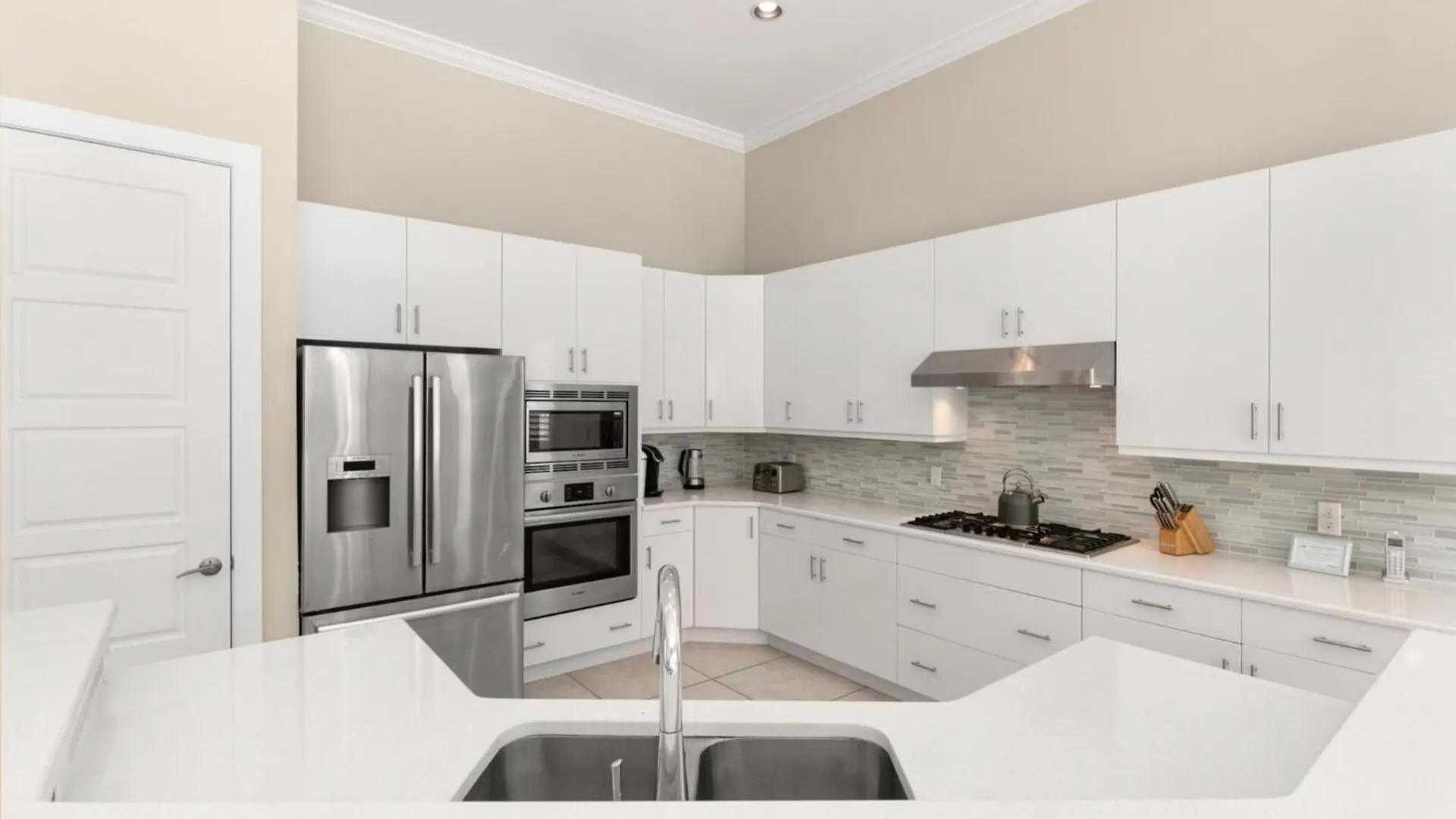 Orlando Oasis: Your Dream Awaits6527 Villa *