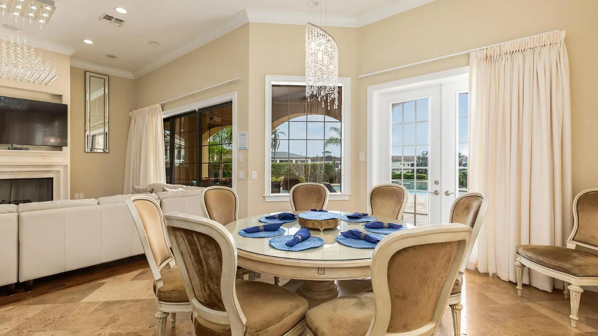 5 Bedroom Beauty In Orlando6509