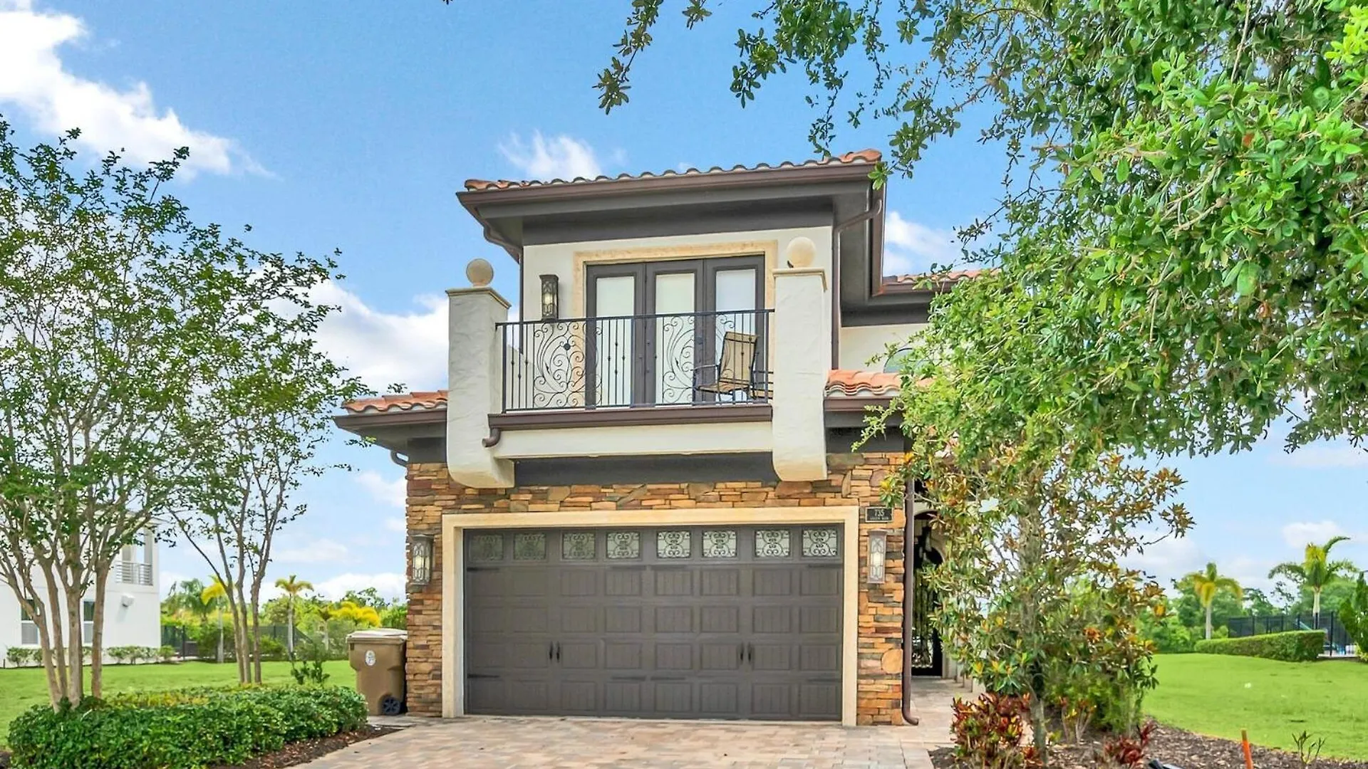Modern 5 Bedroom In Orlando Oasis6511 Kissimmee