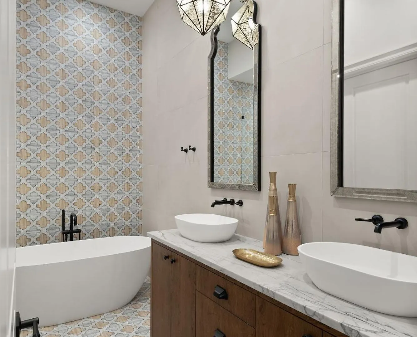 Luxurious 15 Bedroom In Orlando6515 Villa *