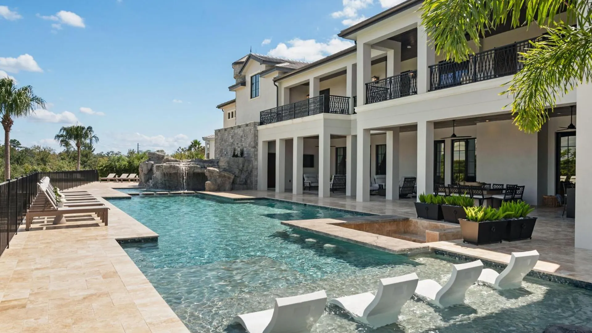 Luxurious 15 Bedroom In Orlando6515 Kissimmee