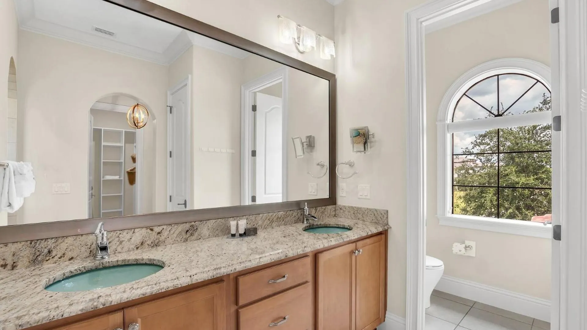 Modern 5 Bedroom In Orlando Oasis6511 * Kissimmee