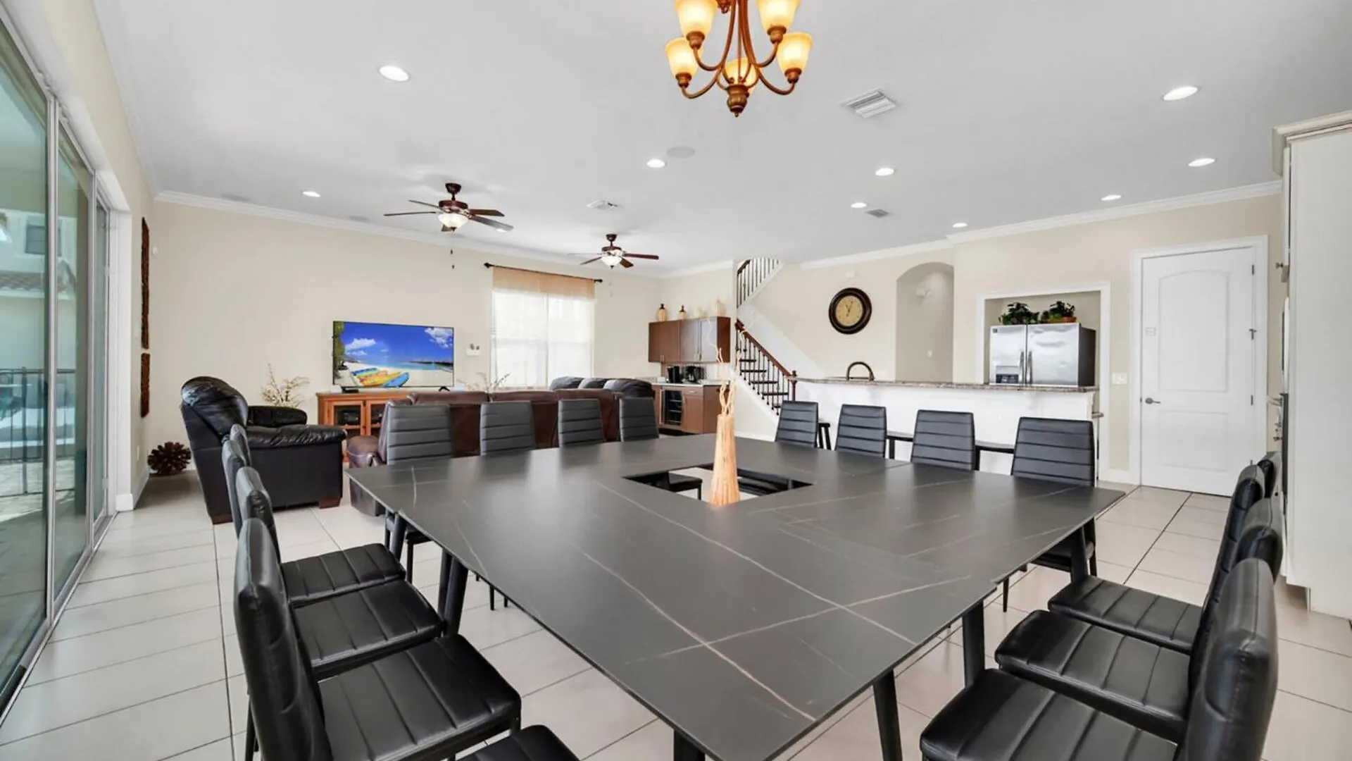 Villa Orlando Oasis: 7 Bedroom Villa6514 Kissimmee