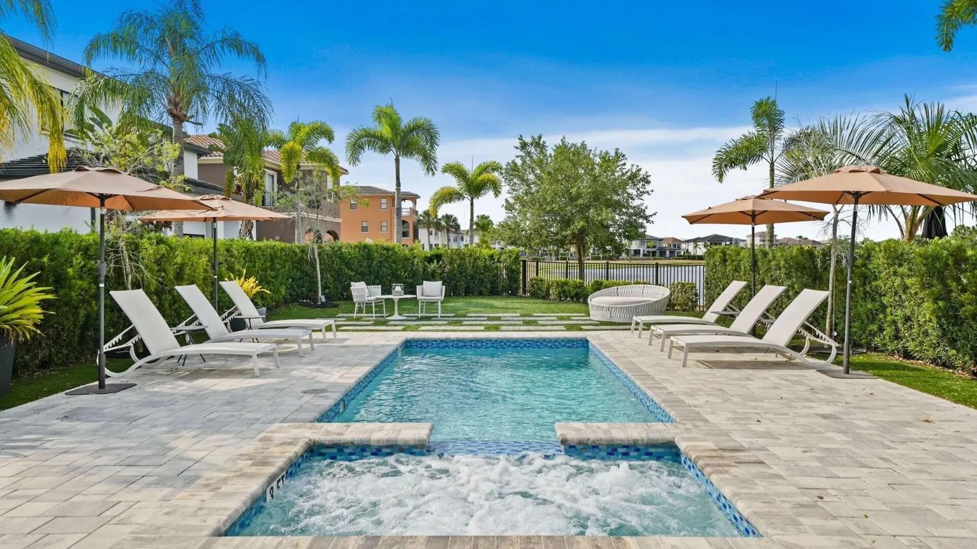 Holiday home Chic And Stylish 4 Bedroom Haven In Reunion Kissimmee