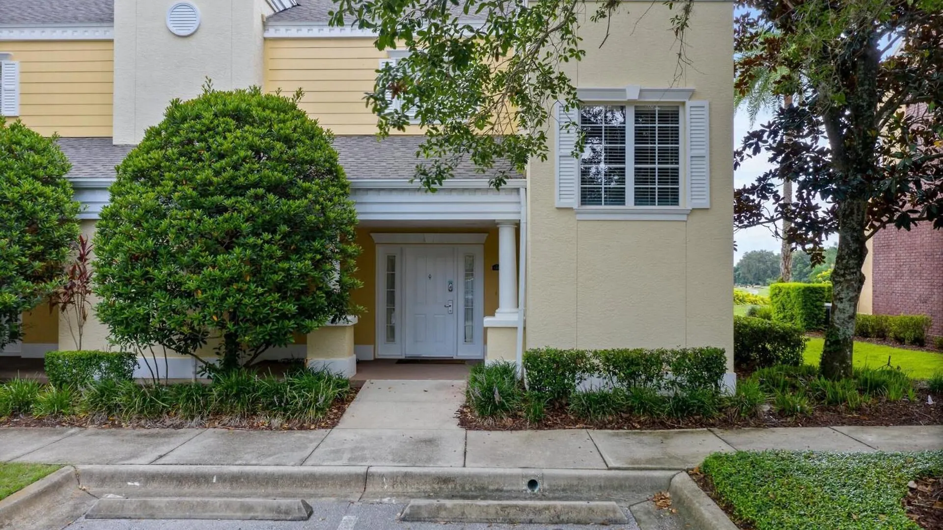 Perfect 3 Bedroom Townhome On Reunion And Orlando Townhome 5688 Kissimmee