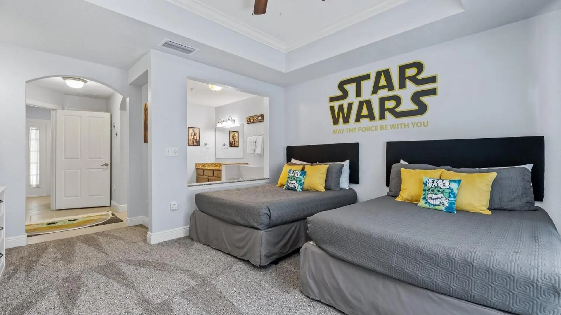 Perfect 3 Bedroom Townhome On Reunion And Orlando Townhome 5688 Villa