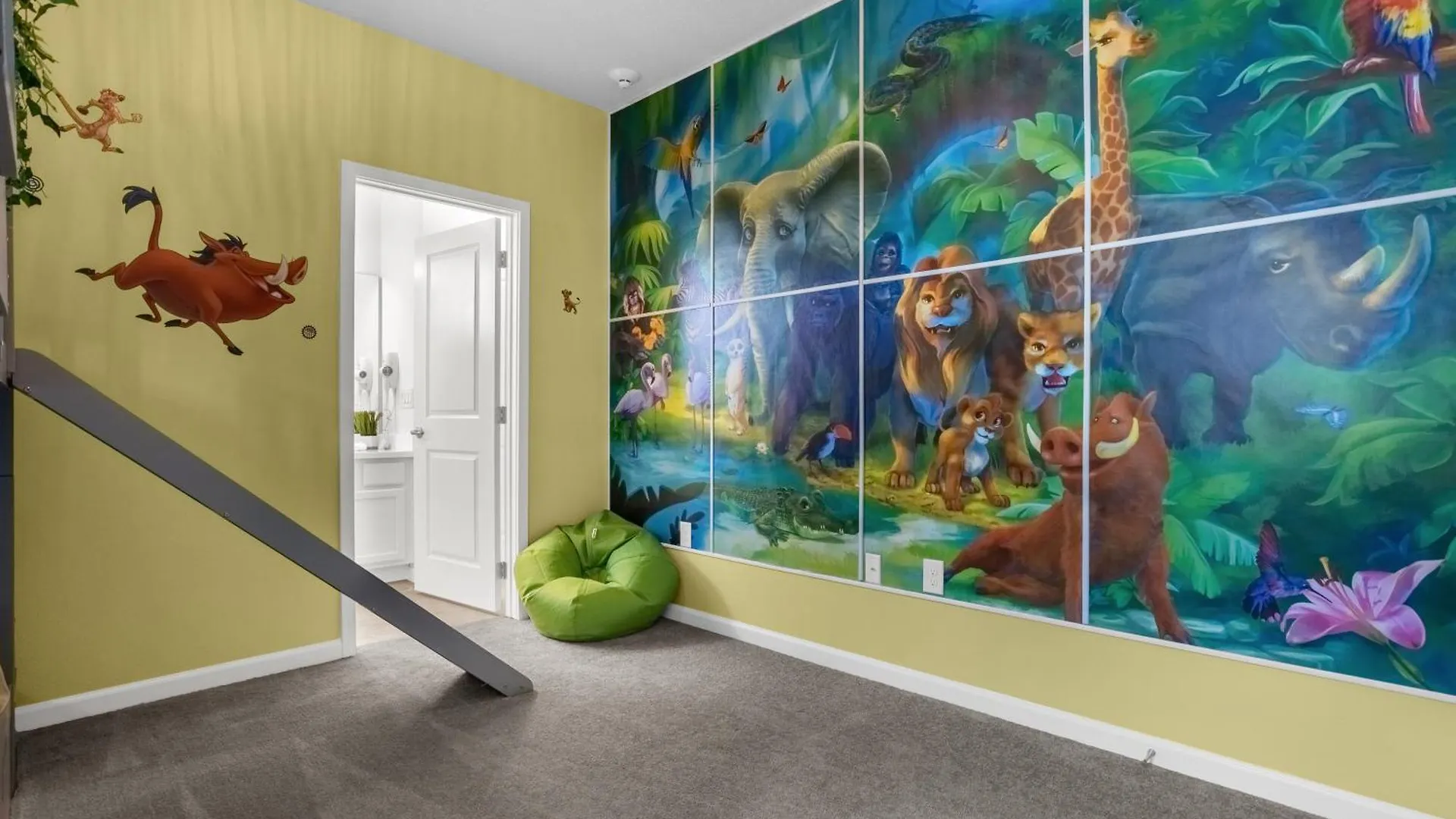Super - Brand New Themed 9br Near Holiday home