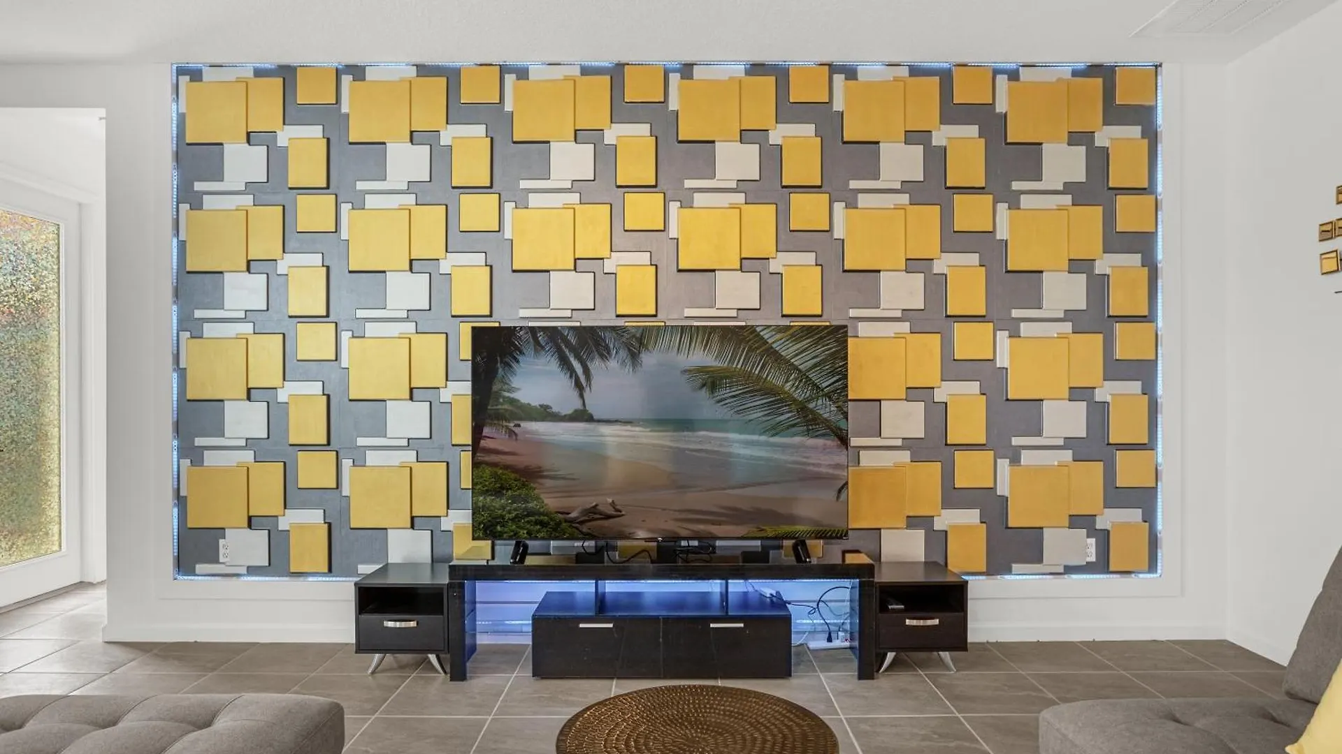Super - Brand New Themed 9br Near *