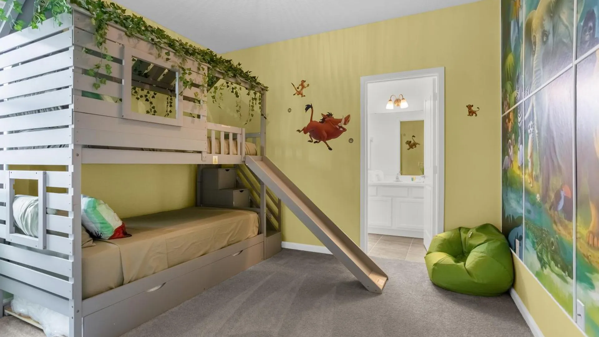 Super - Brand New Themed 9br Near Holiday home Kissimmee