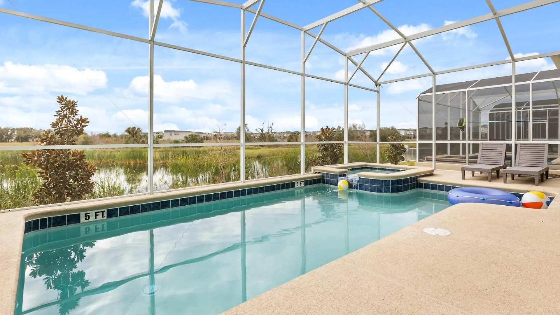 Upstay Luxury Living W Pool Hot Tub Cinema Holiday home *