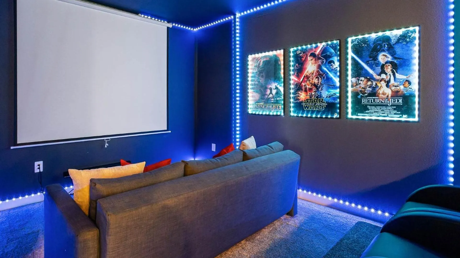 Upstay Luxury Living W Pool Hot Tub Cinema Holiday home