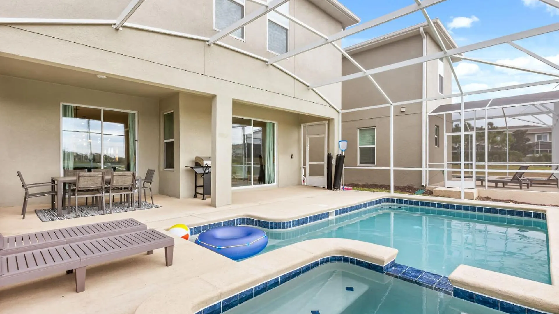 Upstay Luxury Living W Pool Hot Tub Cinema Holiday home Kissimmee