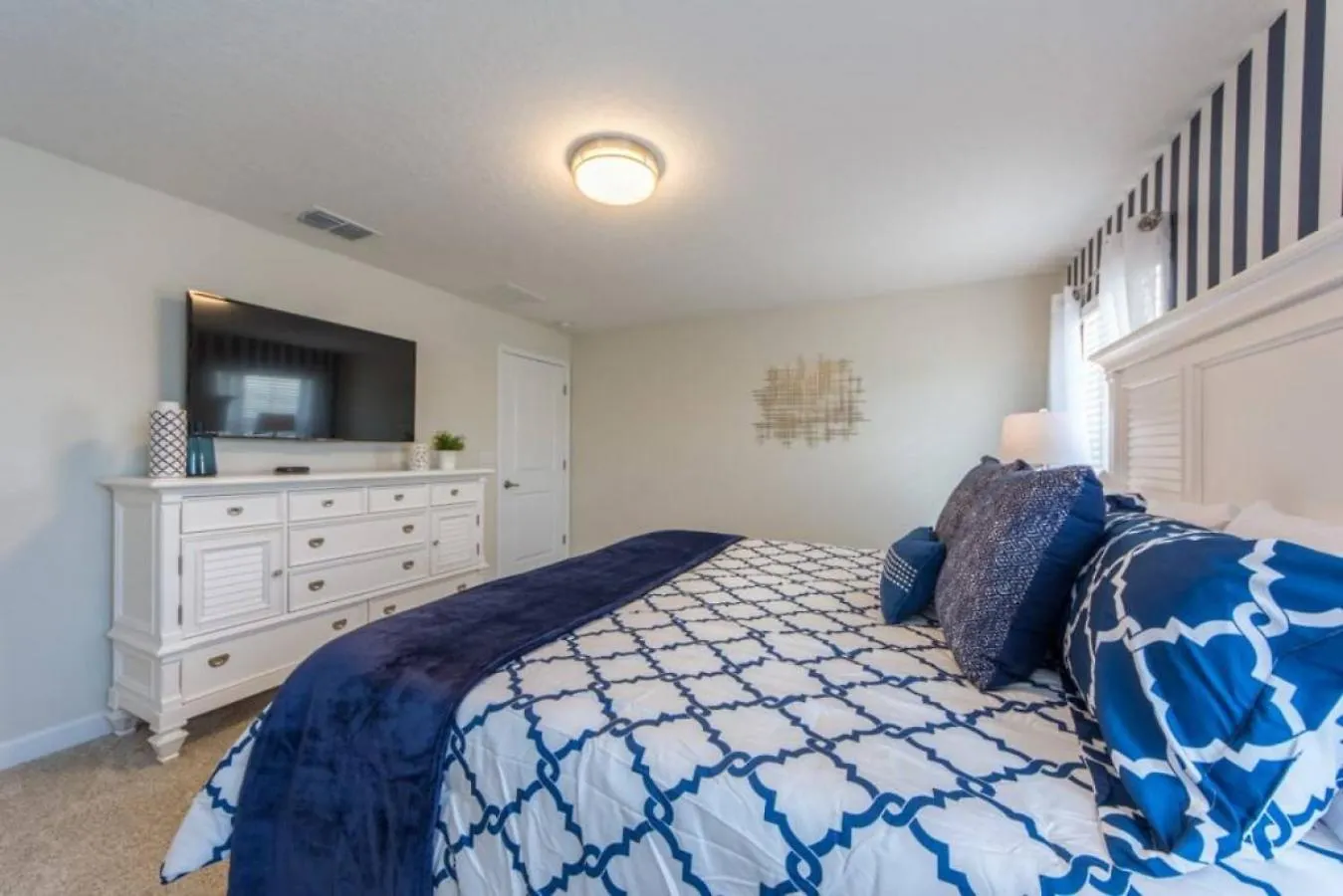 4878 - Beautiful Townhome W Private Pool Holiday home