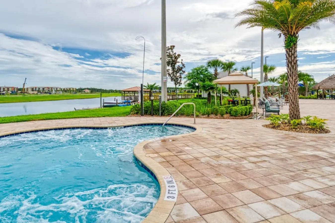 4802 Private Pool Near - Free Water Park Holiday home *