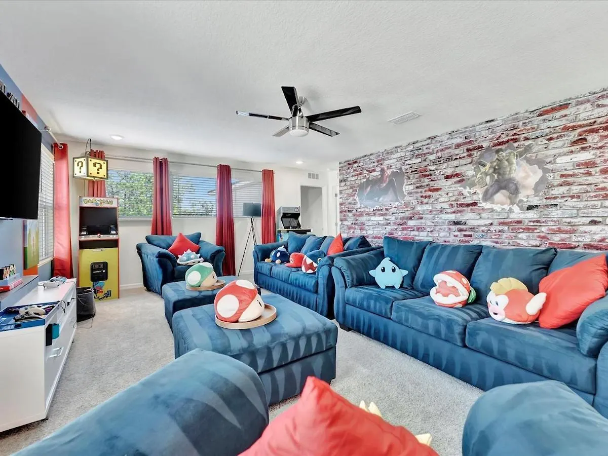 Universal Vacation Villa