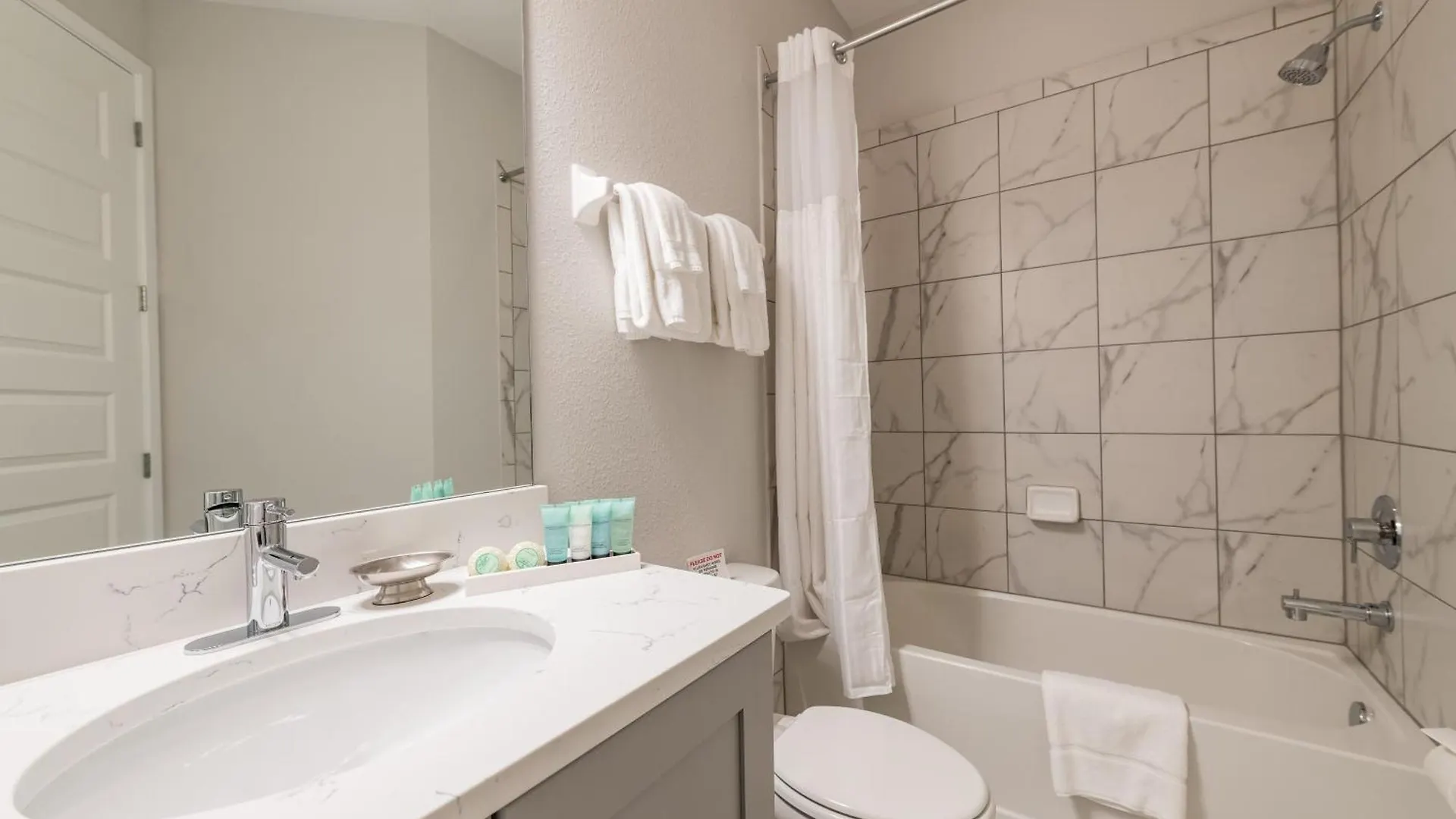 Remarkable Near With Theater & Themed By Rentyl - 7660f Kissimmee