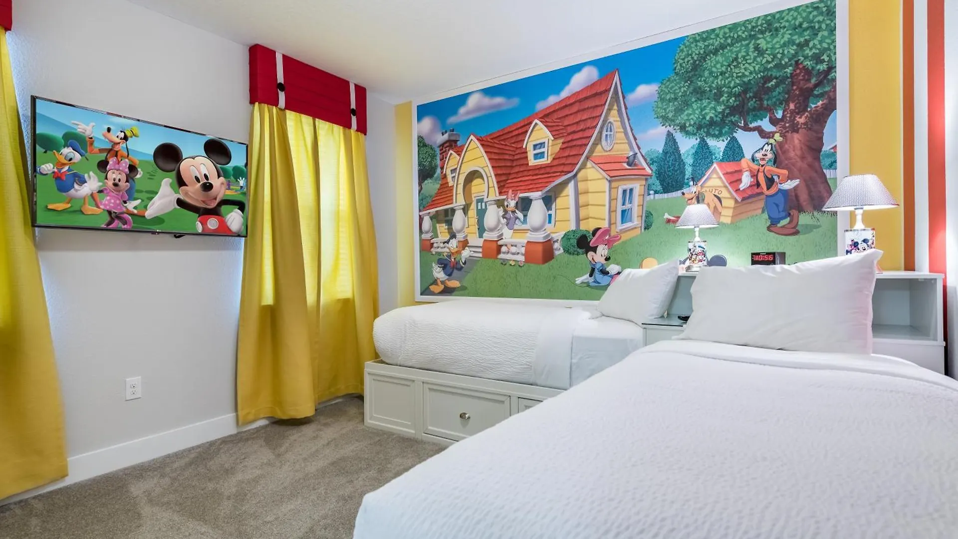 Remarkable Near With Theater & Themed By Rentyl - 7660f