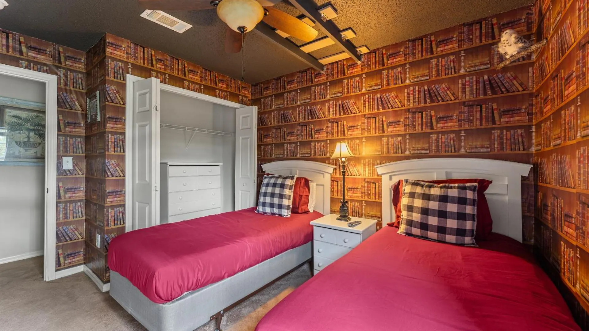 Harry Potter Themed 3 Bedroom - Er2782 Holiday home