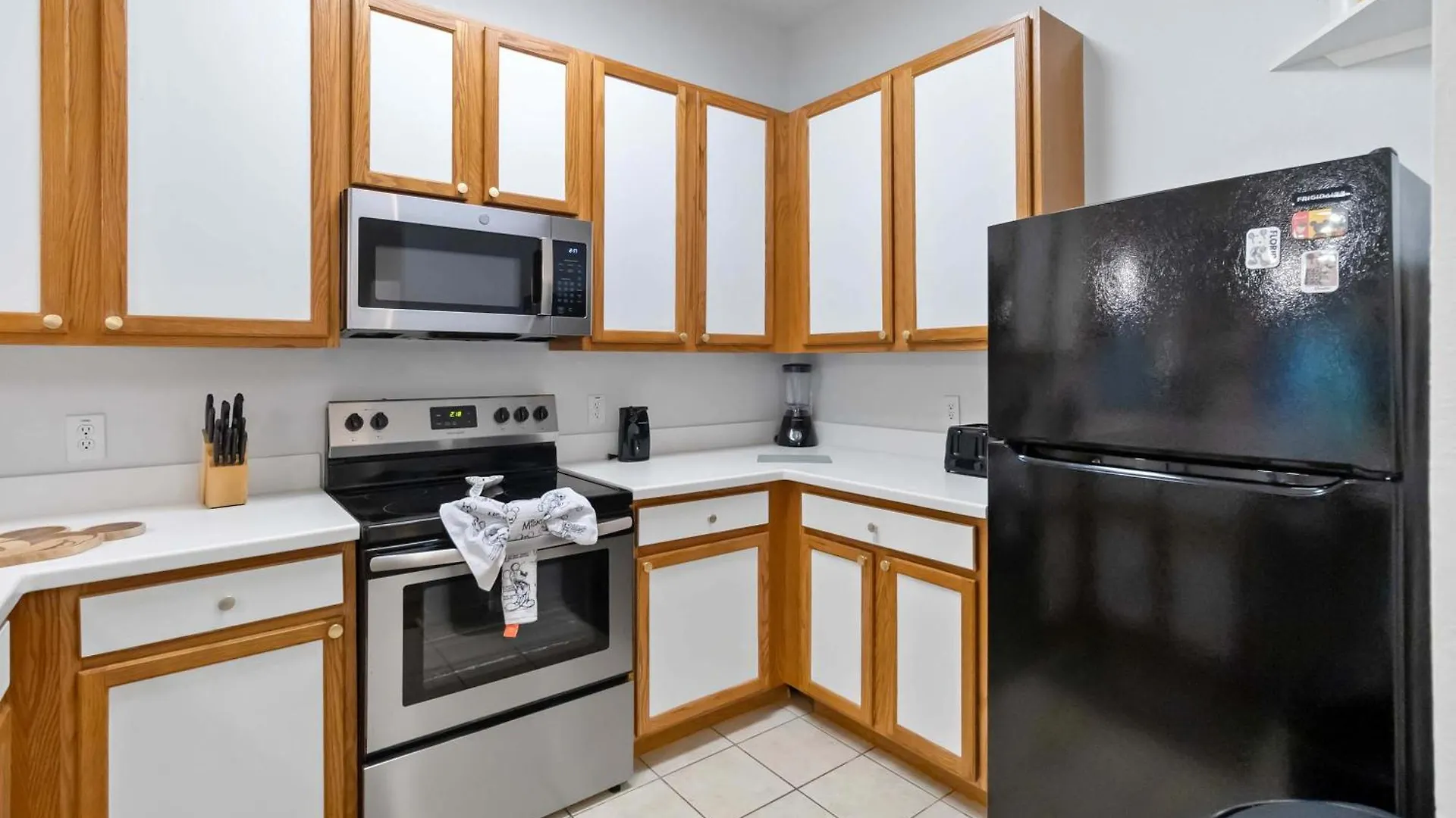 Classic Themed On Ground Floor * Kissimmee