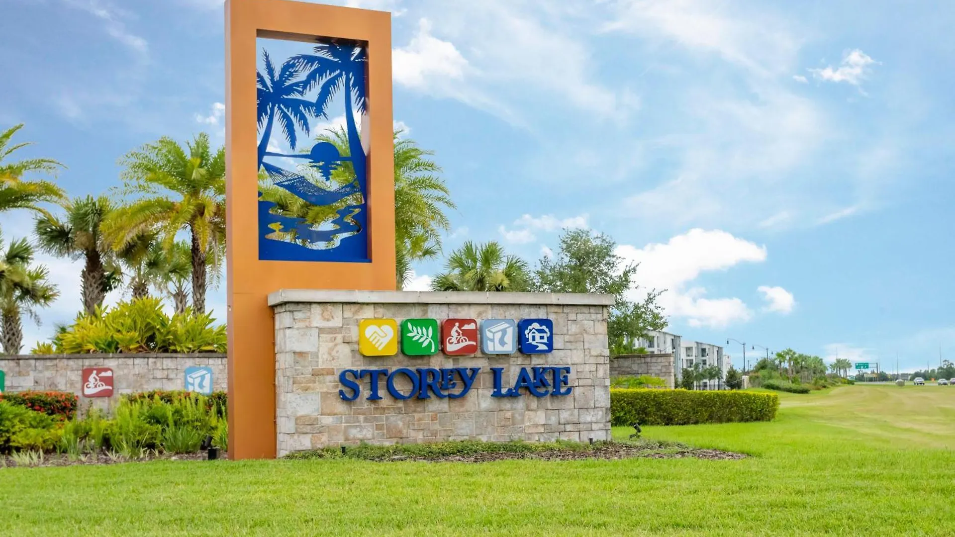 Gorgeous 4 Bedroom With Pool And View Kissimmee