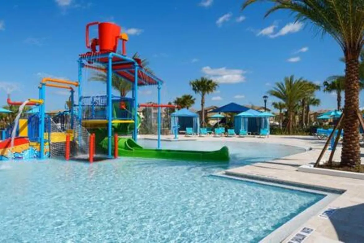 Free Water Park Private Pool Fantastic 5 Bedroom Kissimmee