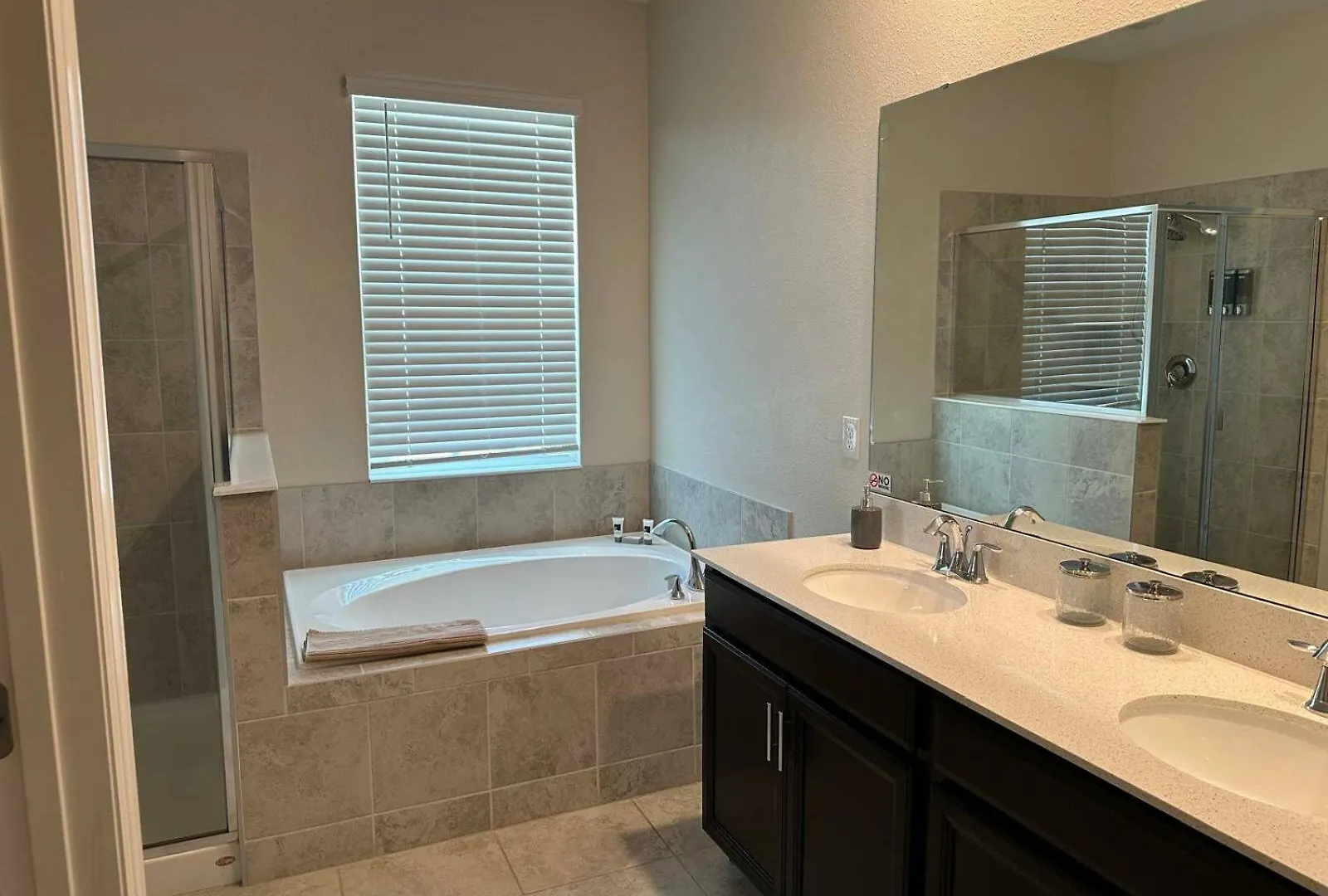 Fabulous 3 Bedroom With Game