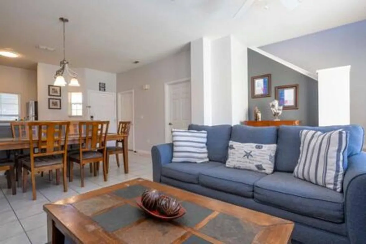 Cozy 3 Bedroom Wprivate Pool