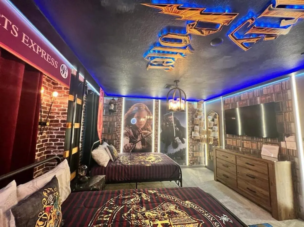 Luxury Storey Mins To *