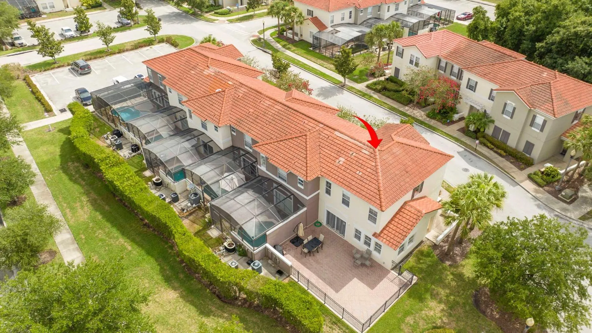 4 Bedrooms Close To Holiday home *