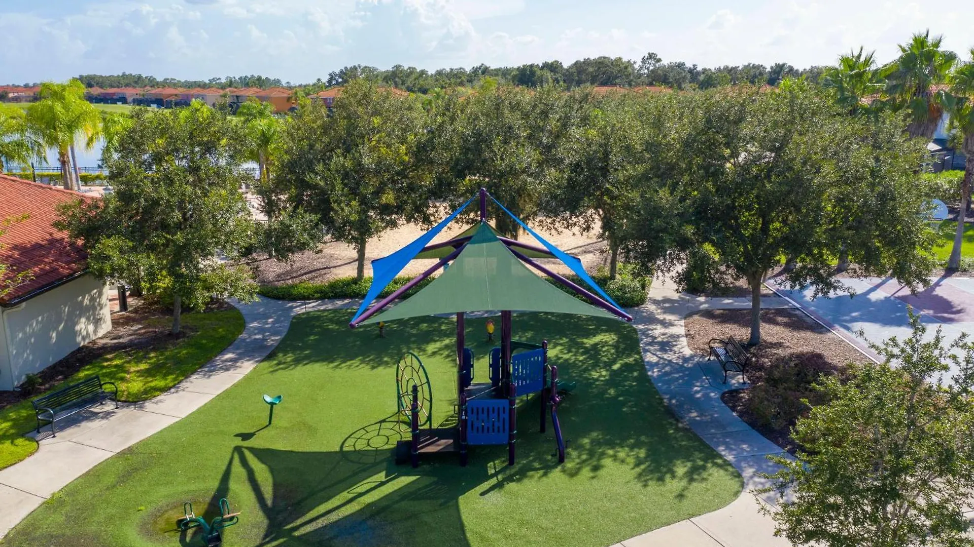 4 Bedrooms Close To Kissimmee
