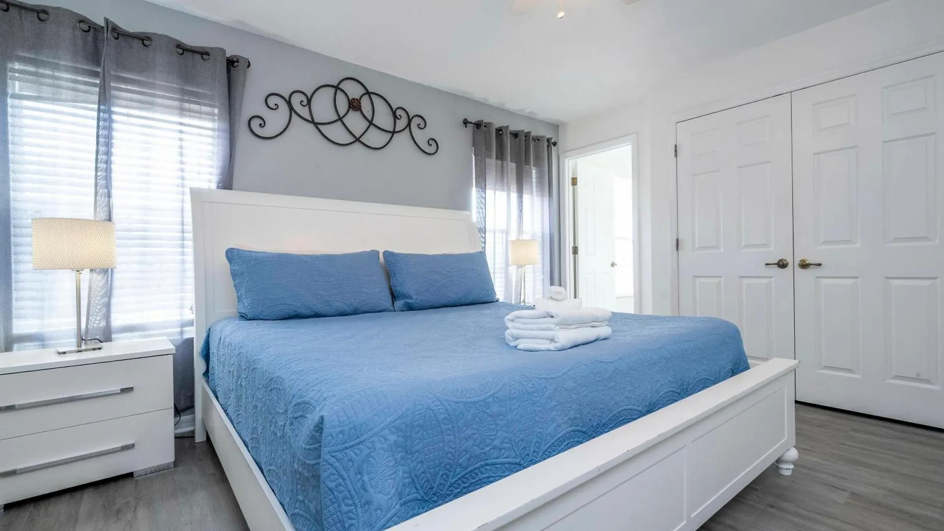 4 Bedrooms Close To Kissimmee