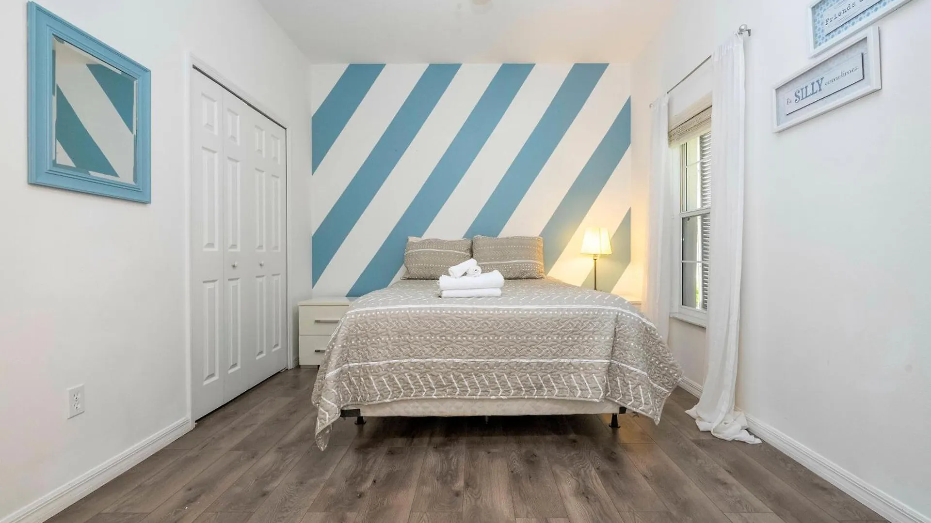 4 Bedrooms Close To Kissimmee