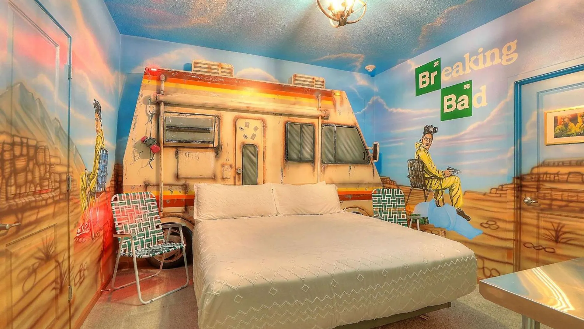 Showstopper 15br Lakeside Villatheater Kissimmee