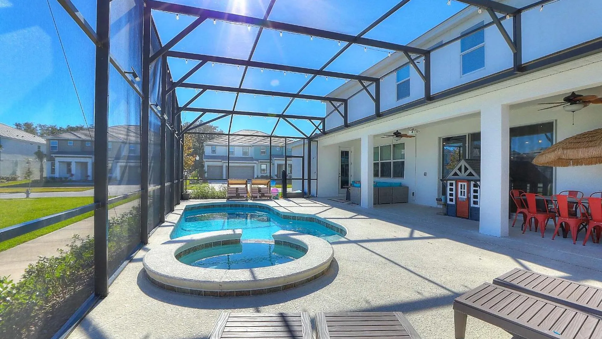 Showstopper 15br Lakeside Villatheater * Kissimmee