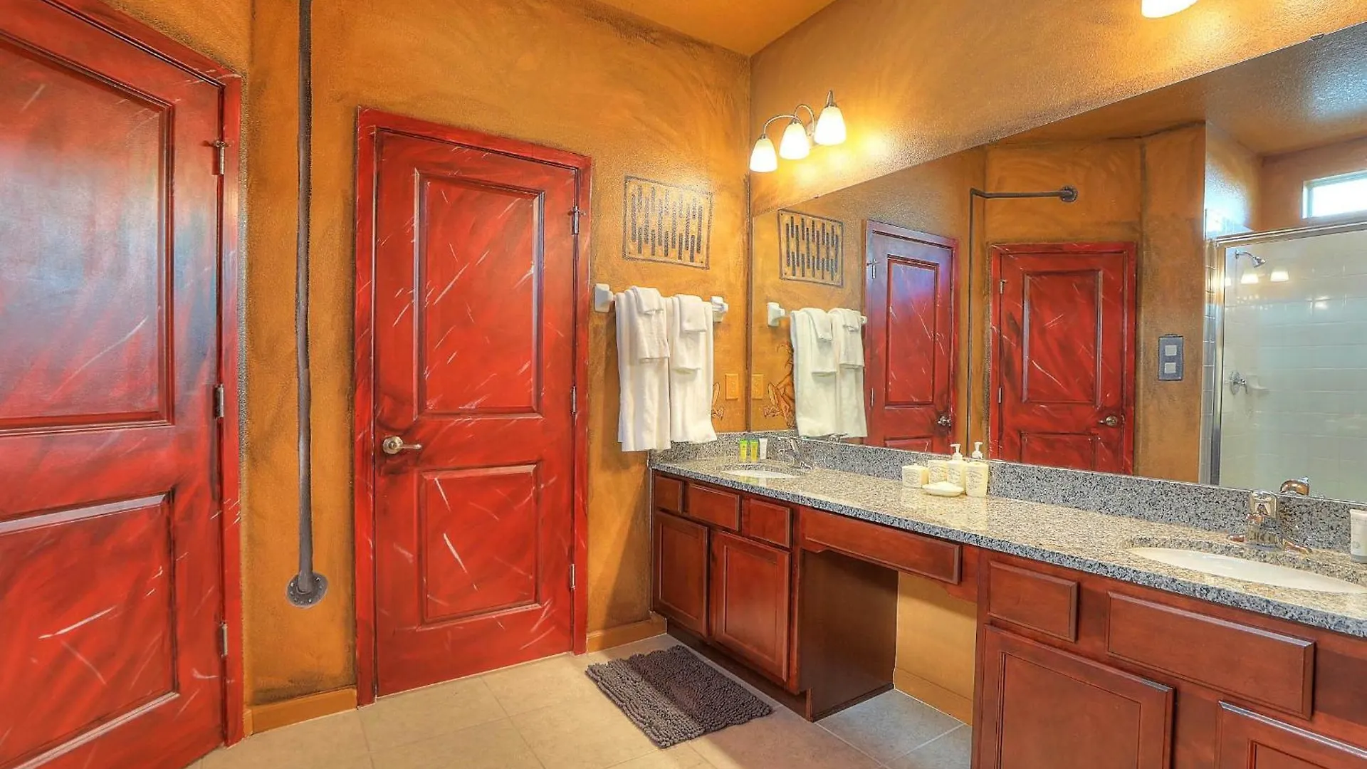 Showstopper 15br Lakeside Villatheater Holiday home *