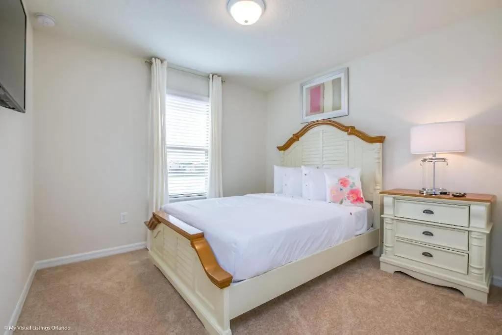 Lakeview 5br Townhome W Pool *