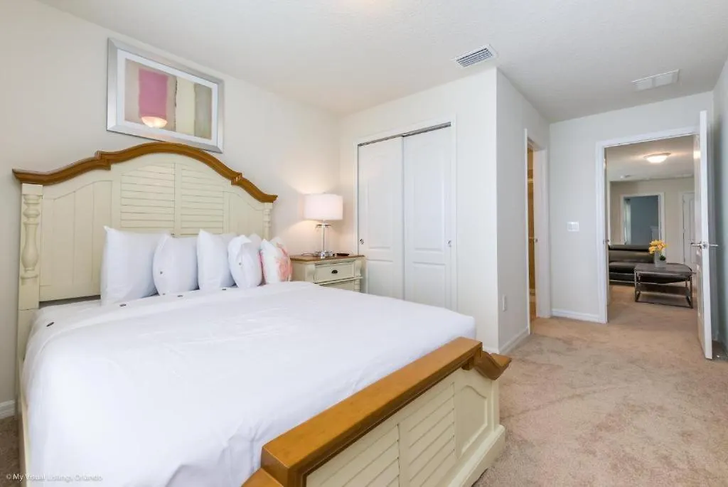 Lakeview 5br Townhome W Pool * Kissimmee