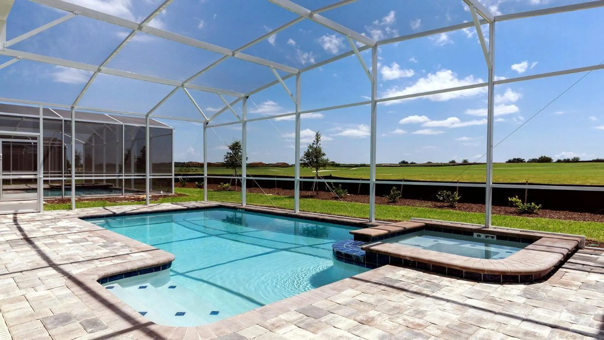 Family Oasis With Pool, Near Holiday home *