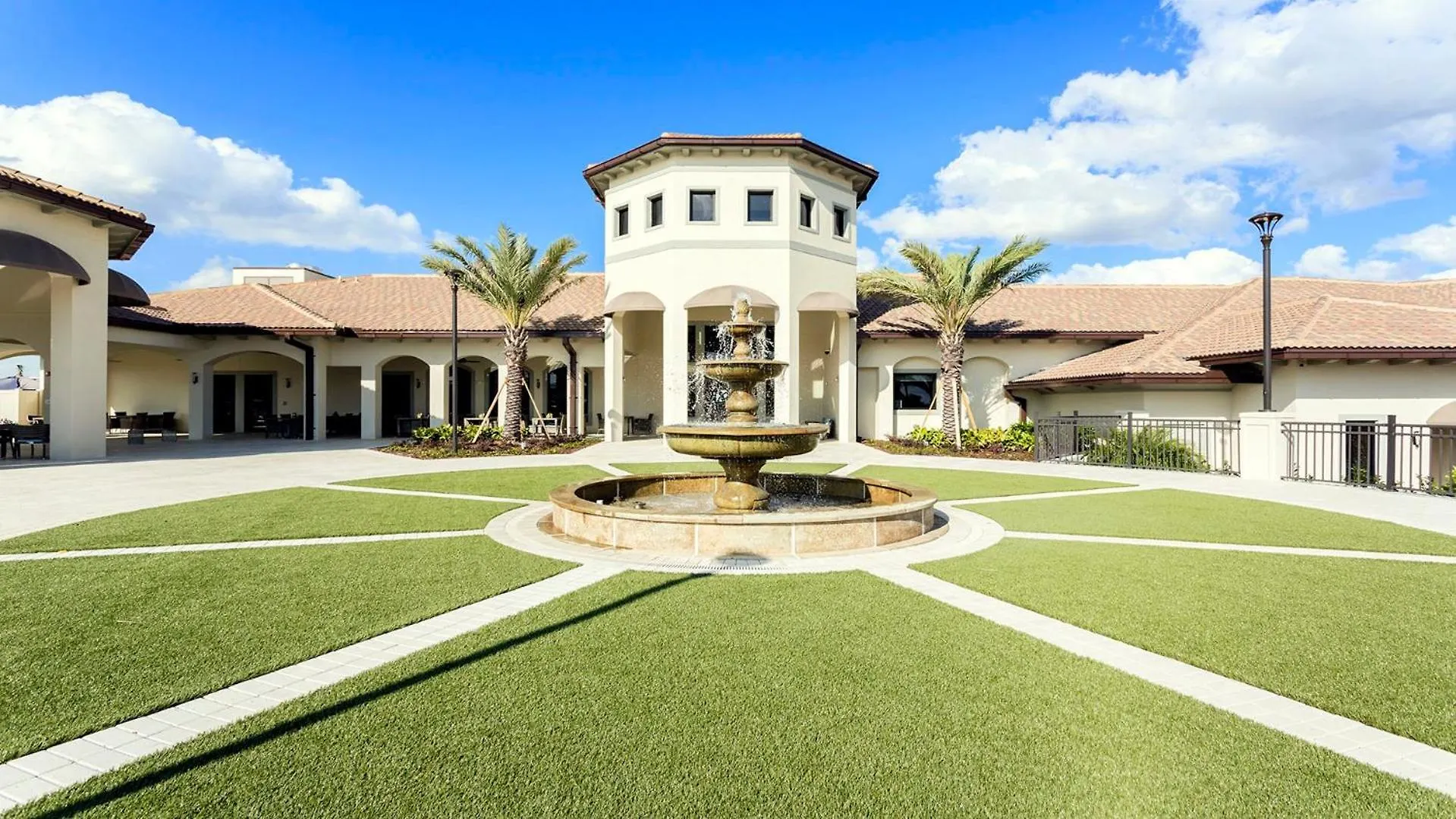 5br Stylish Championsgatetownhome W/ Private Pool *