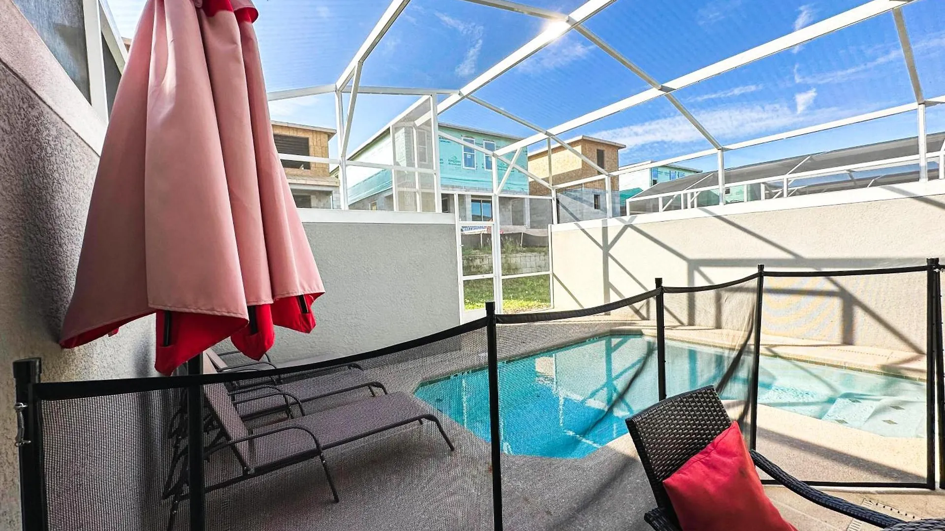 5br Stylish Championsgatetownhome W/ Private Pool
