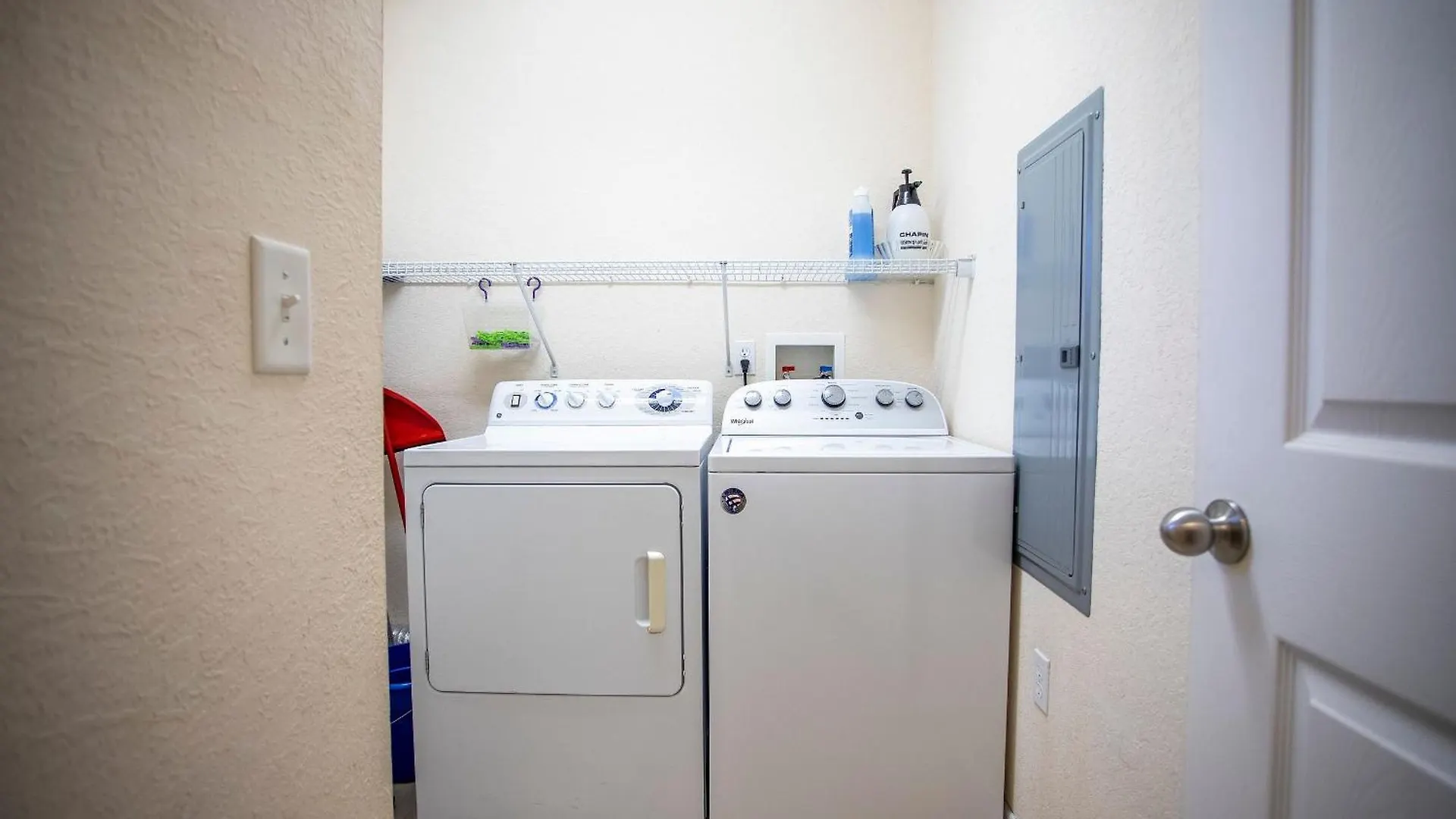 Modern 3br Near W/ Perks Apartment