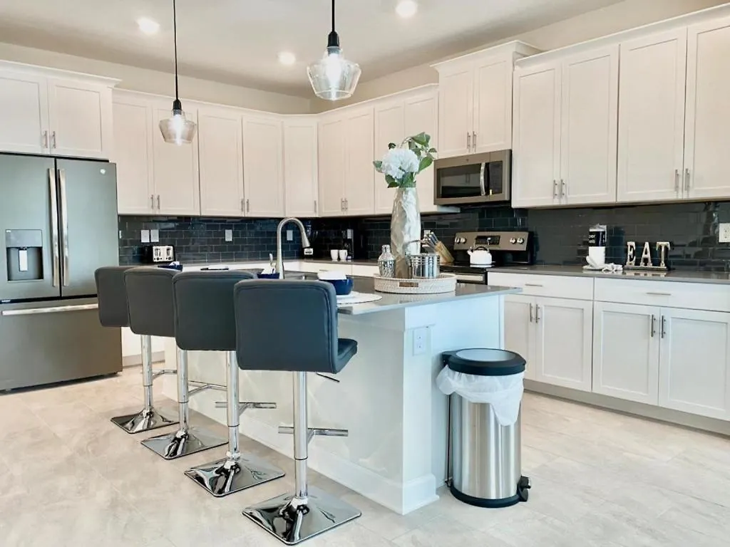 Luxury 6 Bedroom 5 Bath Pool 204 * Kissimmee