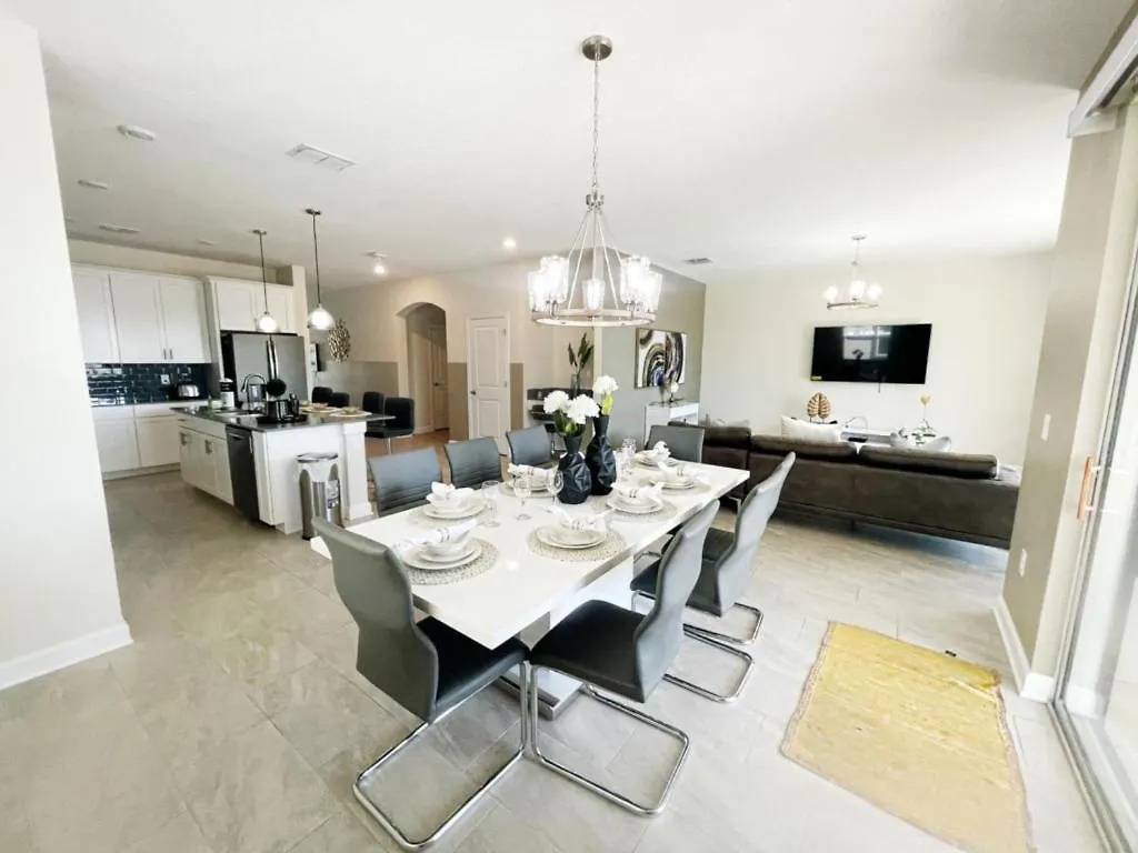 Holiday home Luxury 6 Bedroom 5 Bath Pool 199 Kissimmee