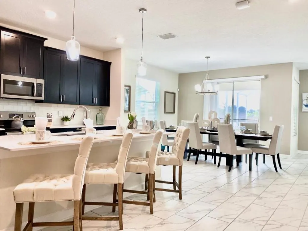 Luxury 6 Bedroom 5 Bath Pool 202 Kissimmee