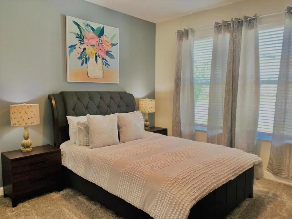 Luxury 6 Bedroom 5 Bath Pool 187 度假居
