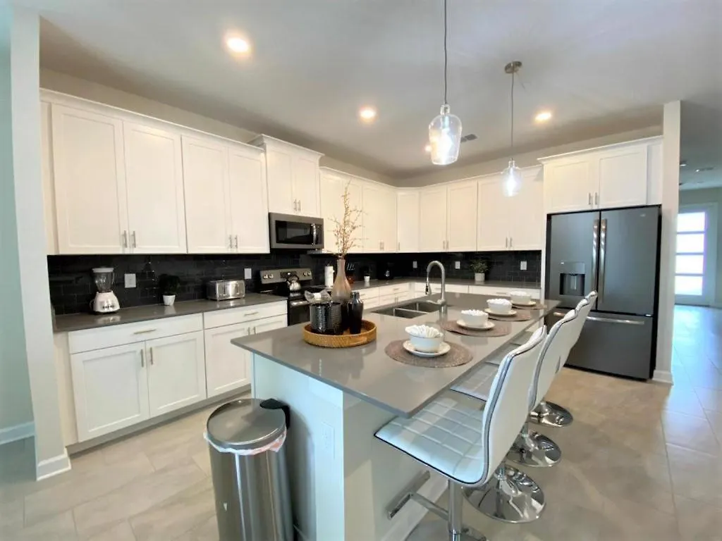 度假居 Luxury 6 Bedroom 5 Bath Pool 187